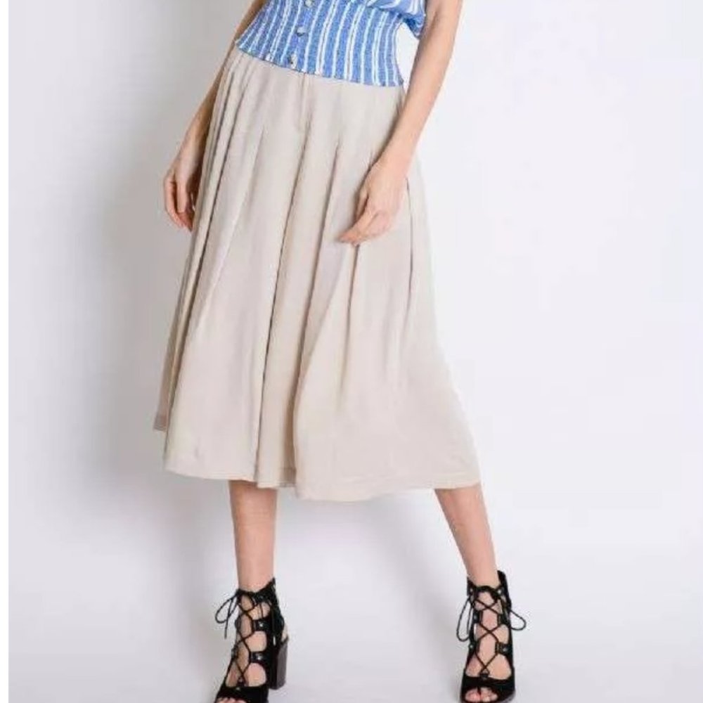 High waist button trim pleated crop pants